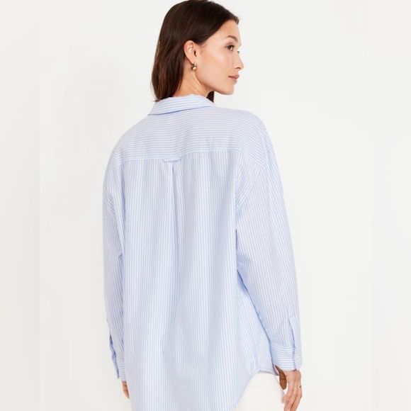 OLD NAVY OVERSIZED BUTTON DOWN BOYFRIEND Shirt - Picture 3 of 3